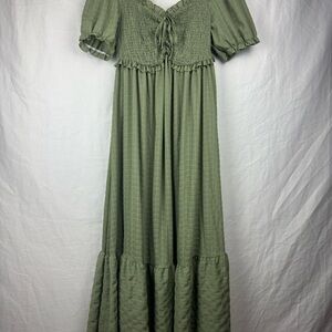 Elegant Green Maxi Dress